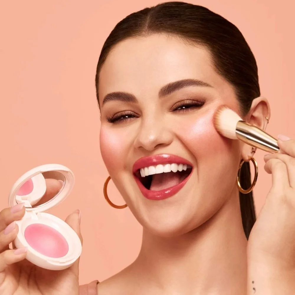 New Rare Beauty Blurring Powder Blush by Selena Gomez Lightweight Natural Hope